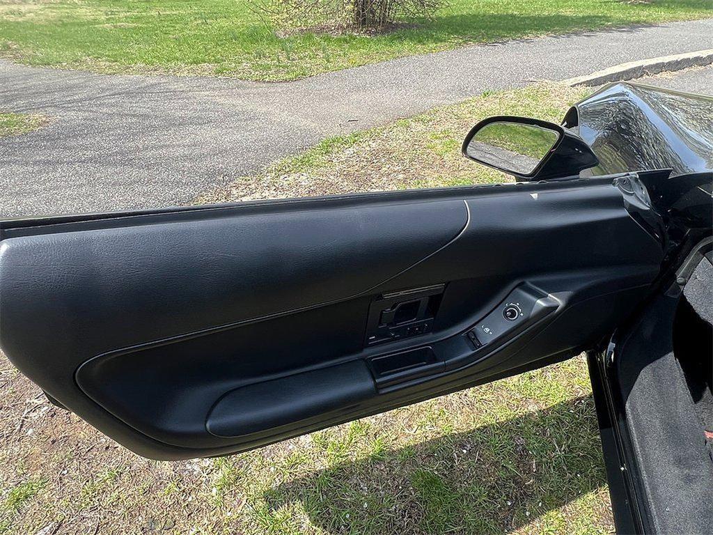 used 1995 Chevrolet Corvette car, priced at $62,900