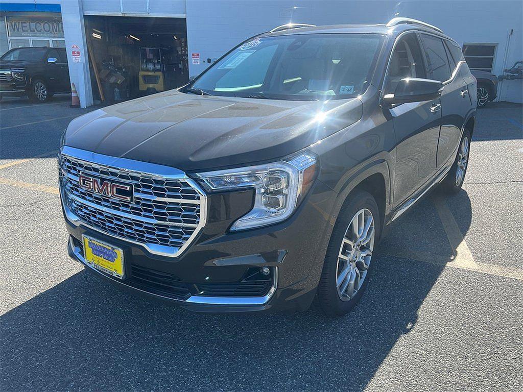 used 2023 GMC Terrain car, priced at $29,900