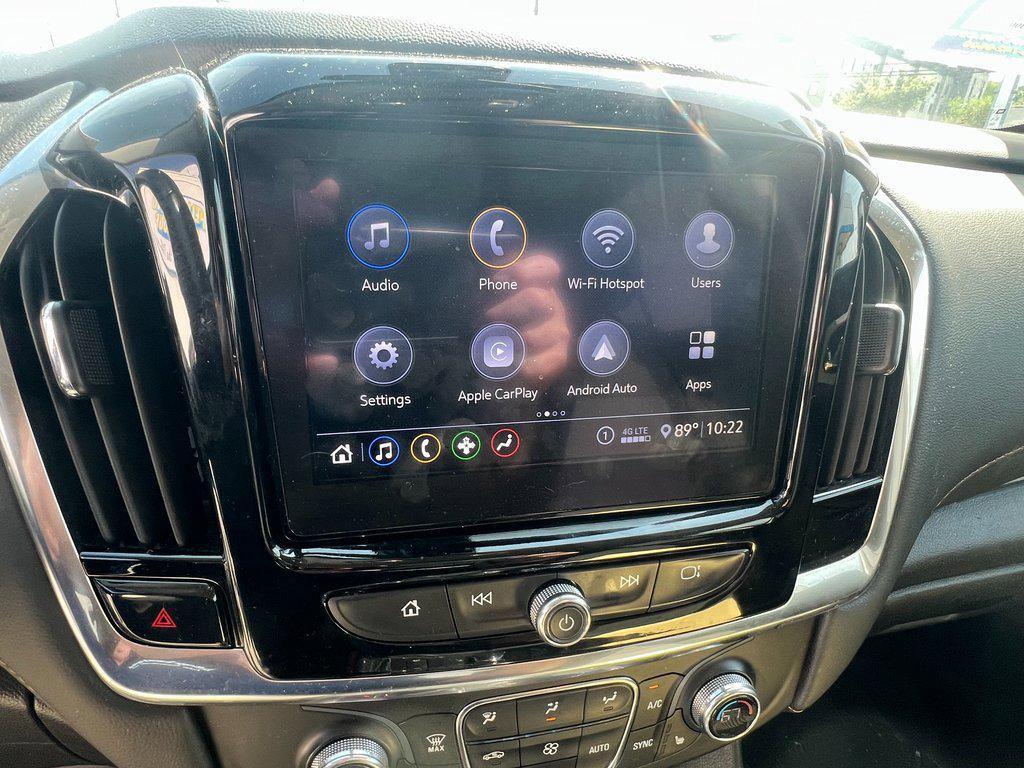 used 2021 Chevrolet Traverse car, priced at $23,300