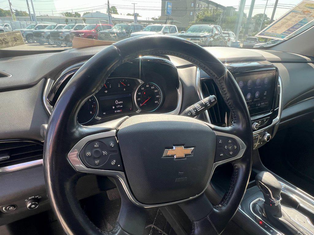 used 2021 Chevrolet Traverse car, priced at $23,300