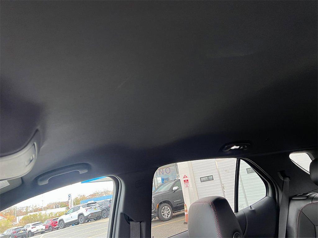 used 2023 Chevrolet Equinox car, priced at $25,977