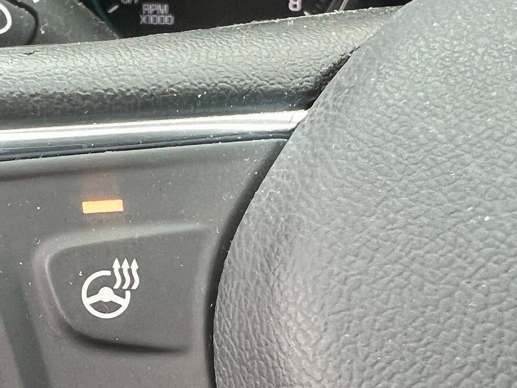 used 2022 Chevrolet Equinox car, priced at $20,800