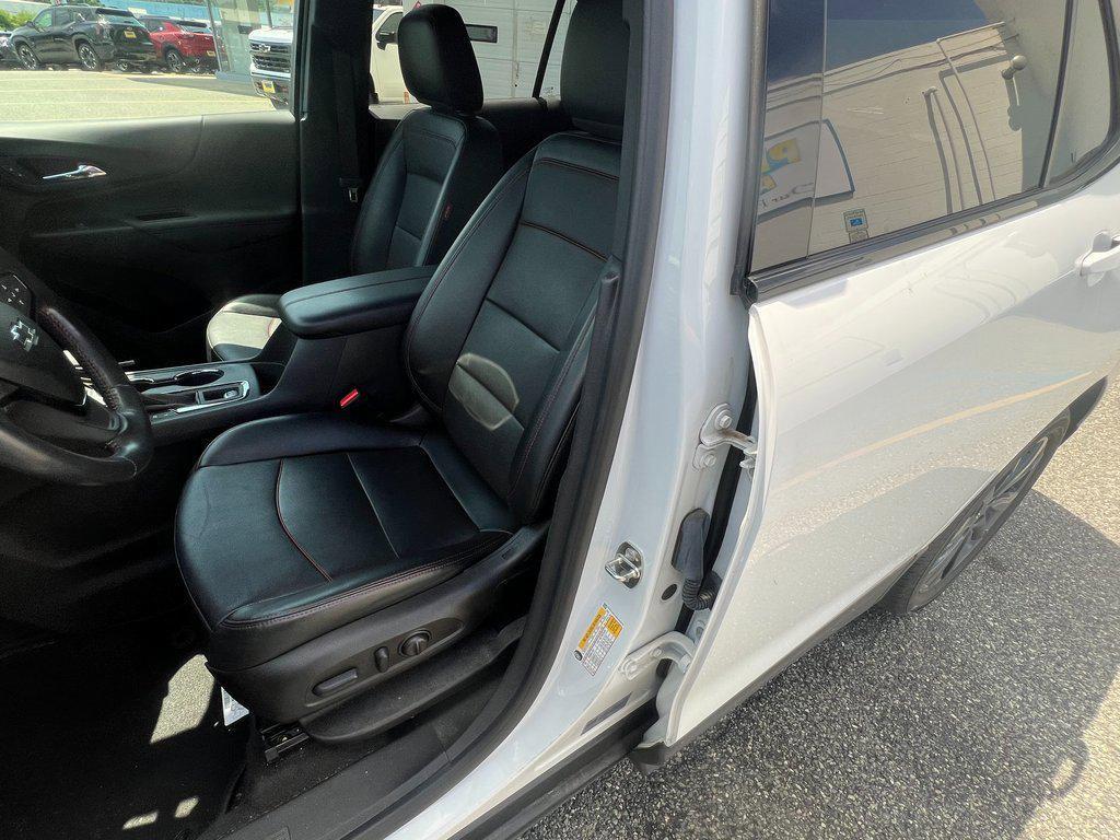 used 2022 Chevrolet Equinox car, priced at $26,700
