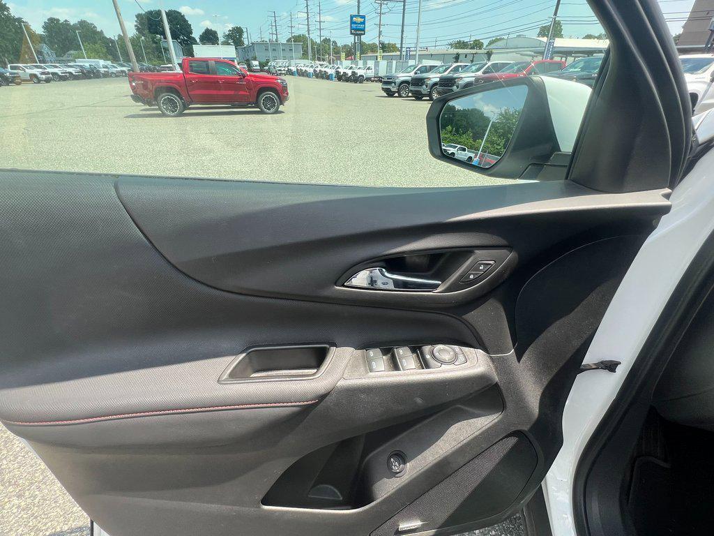 used 2022 Chevrolet Equinox car, priced at $26,700