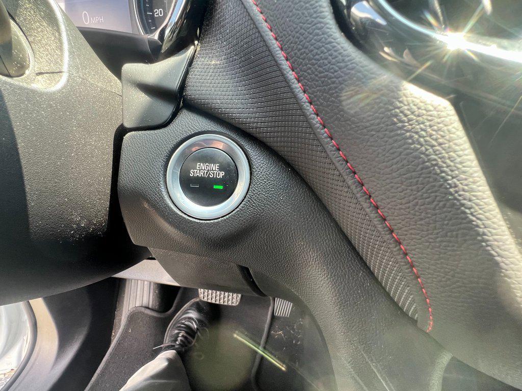 used 2022 Chevrolet Equinox car, priced at $26,700