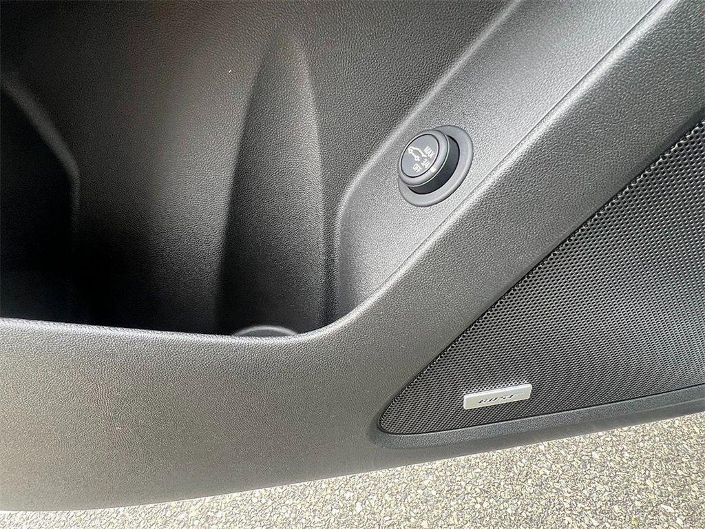 used 2022 Chevrolet Equinox car, priced at $23,880