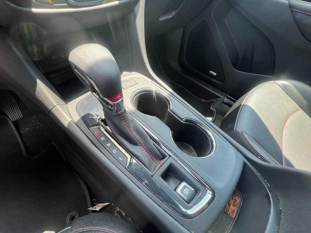 used 2022 Chevrolet Equinox car, priced at $26,700