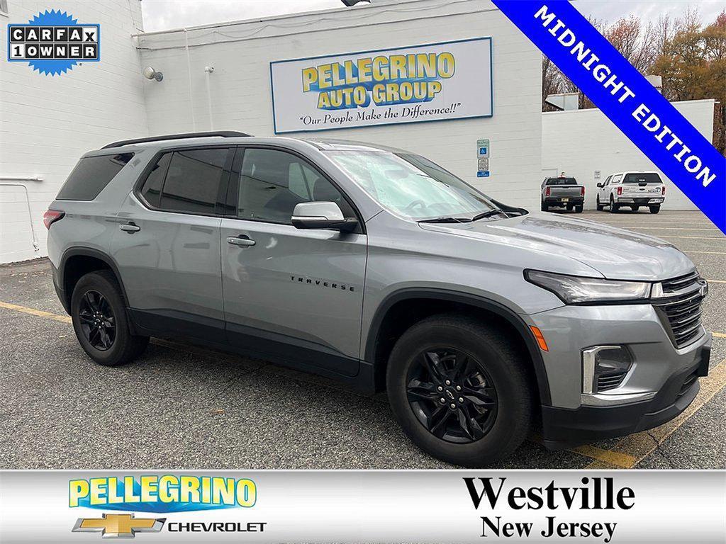 used 2023 Chevrolet Traverse car, priced at $27,475