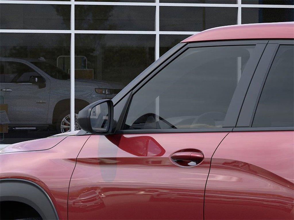 new 2025 Chevrolet TrailBlazer car, priced at $23,900