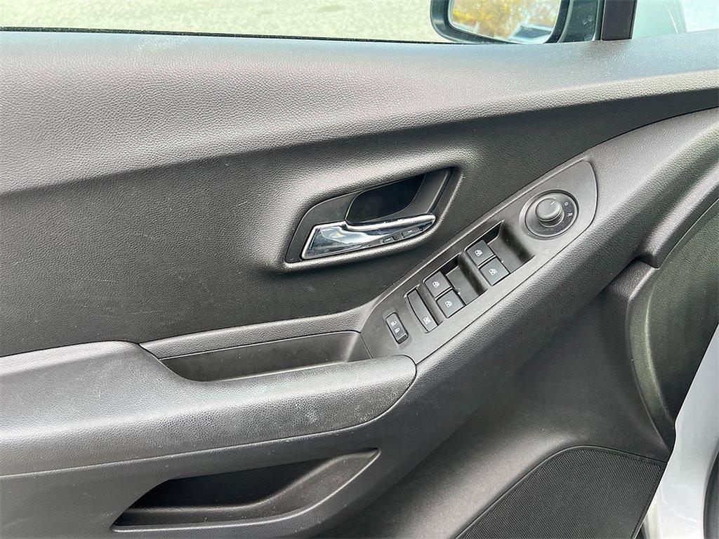 used 2018 Chevrolet Trax car, priced at $14,994