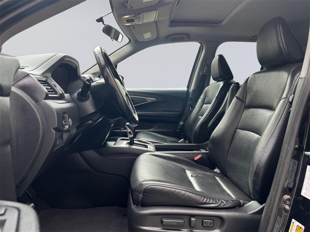 used 2019 Honda Ridgeline car, priced at $23,334