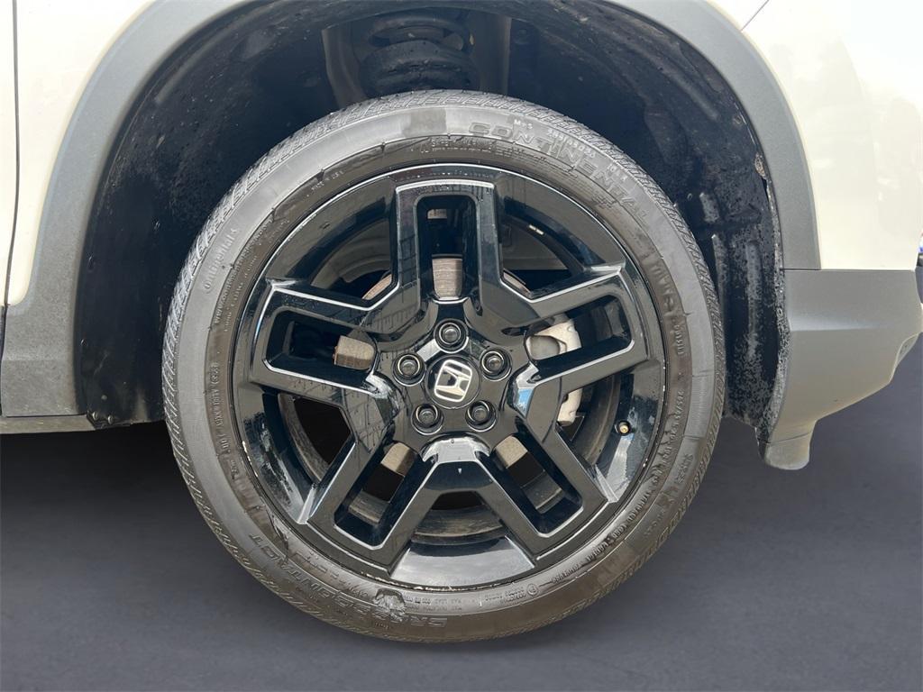 used 2024 Honda Passport car, priced at $36,998