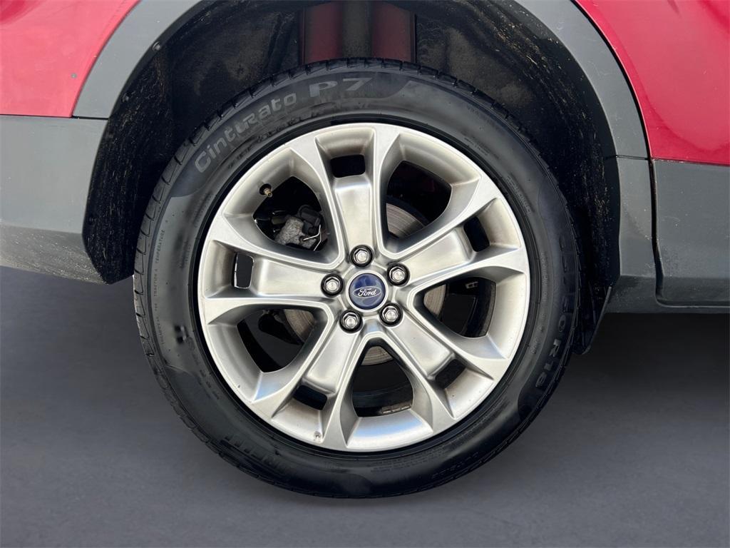used 2013 Ford Escape car, priced at $7,777