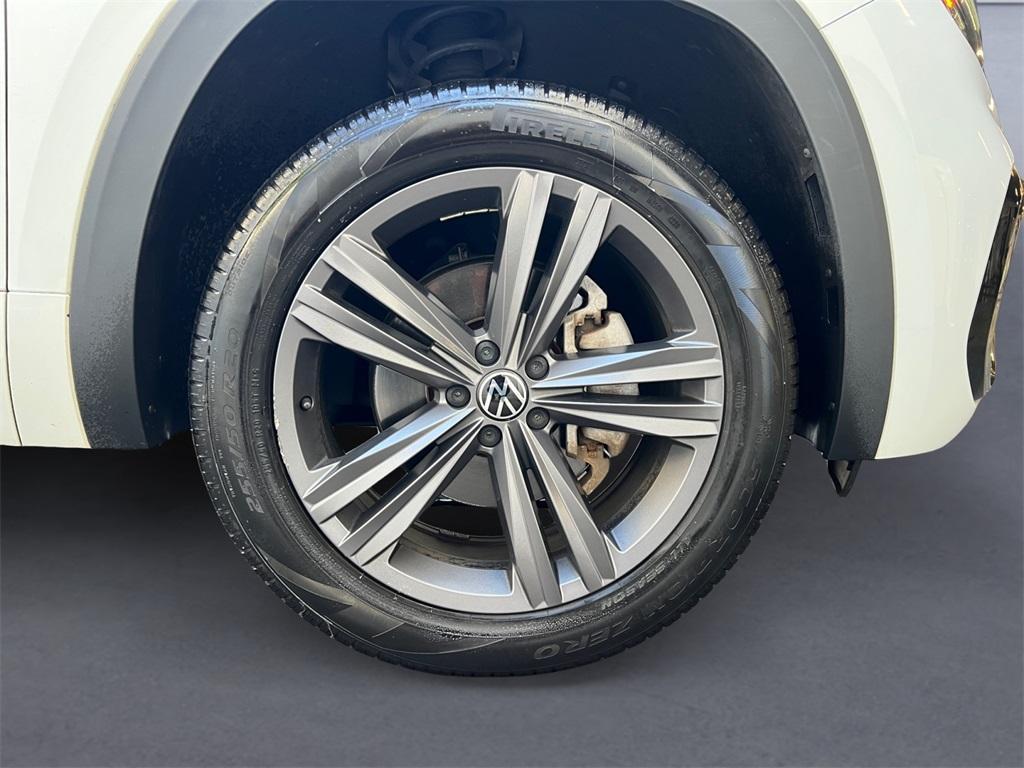 used 2021 Volkswagen Atlas Cross Sport car, priced at $24,998