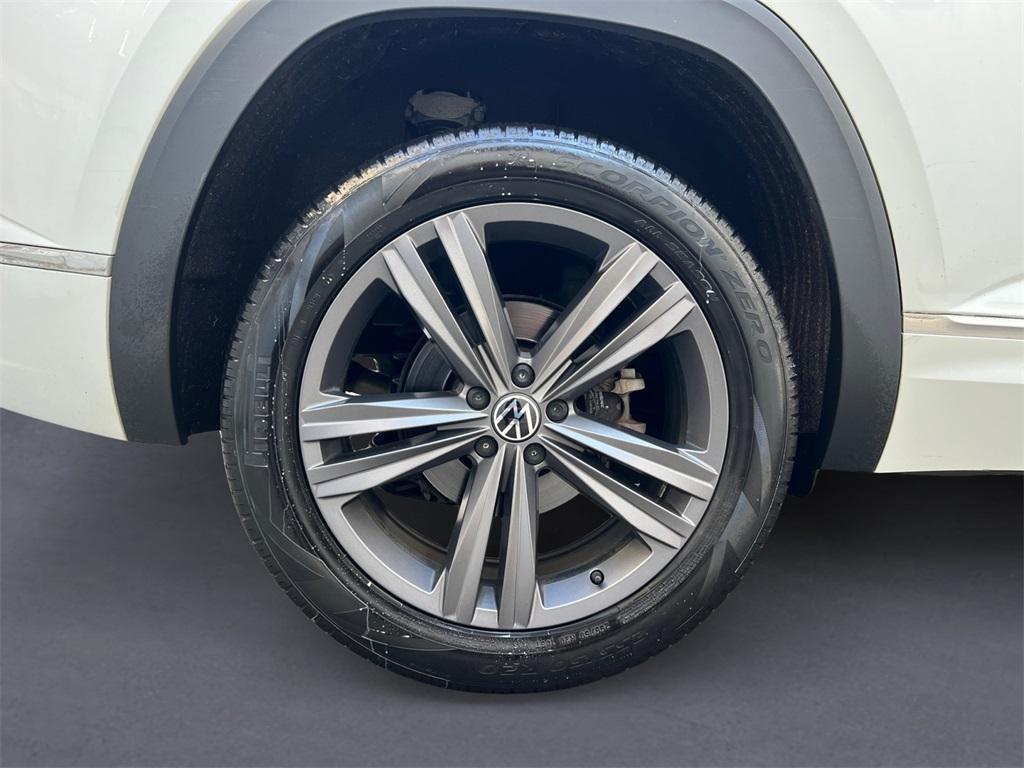 used 2021 Volkswagen Atlas Cross Sport car, priced at $24,998
