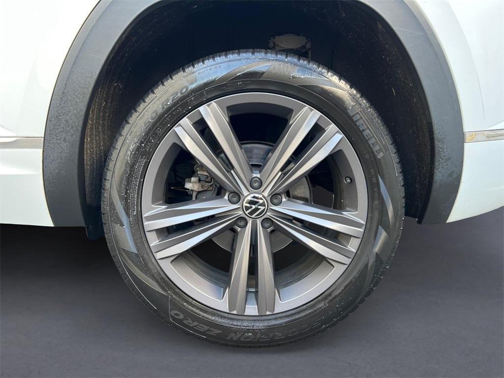 used 2021 Volkswagen Atlas Cross Sport car, priced at $24,998