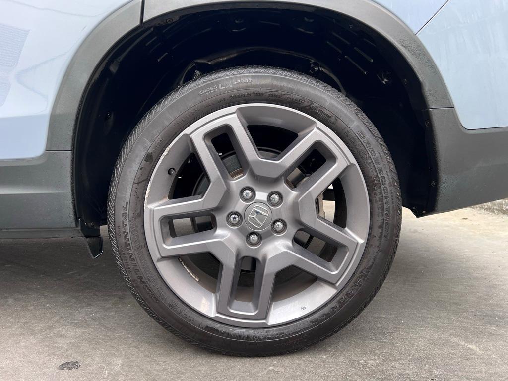 used 2022 Honda Passport car, priced at $30,444