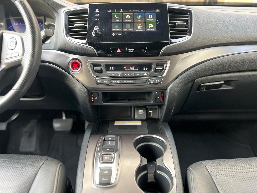 used 2022 Honda Passport car, priced at $30,444