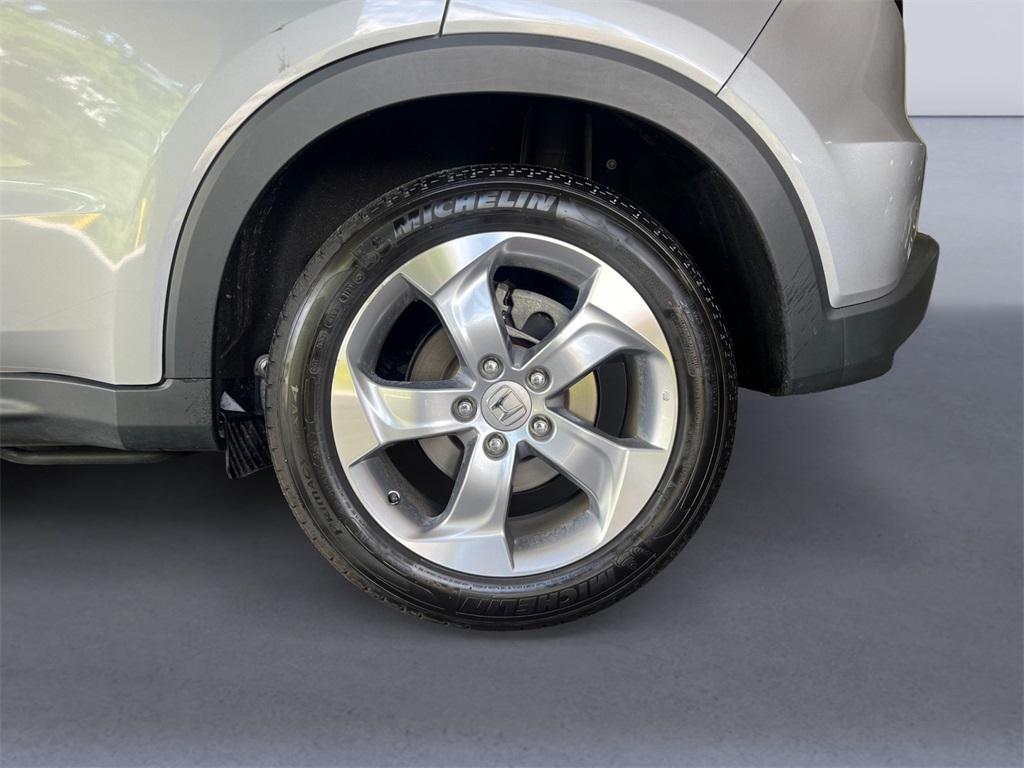 used 2022 Honda HR-V car, priced at $21,111