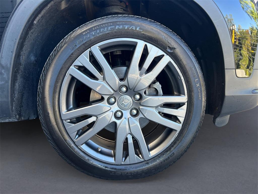 used 2022 Honda Pilot car, priced at $27,695