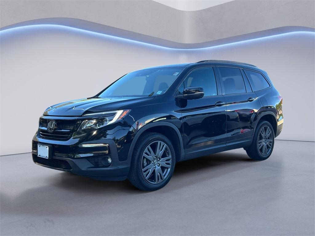 used 2022 Honda Pilot car, priced at $27,695