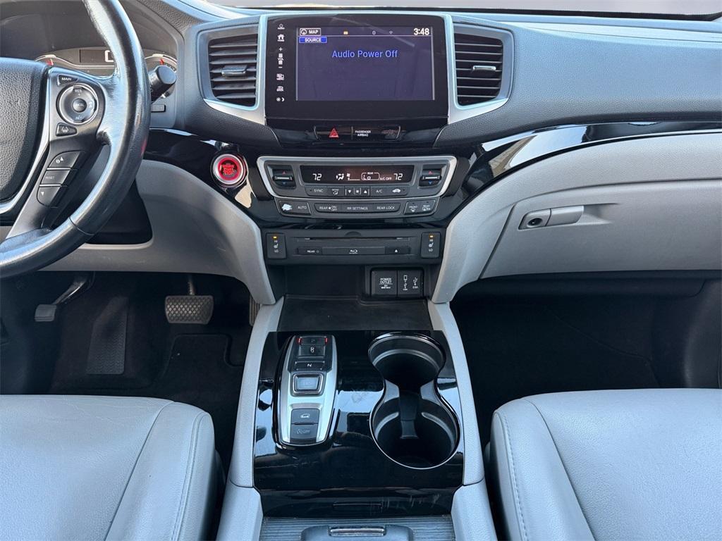 used 2017 Honda Pilot car, priced at $20,938