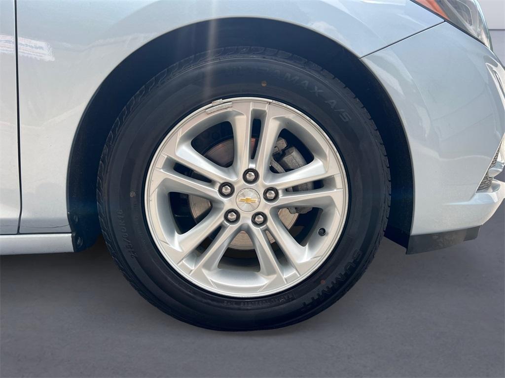 used 2018 Chevrolet Cruze car, priced at $12,222