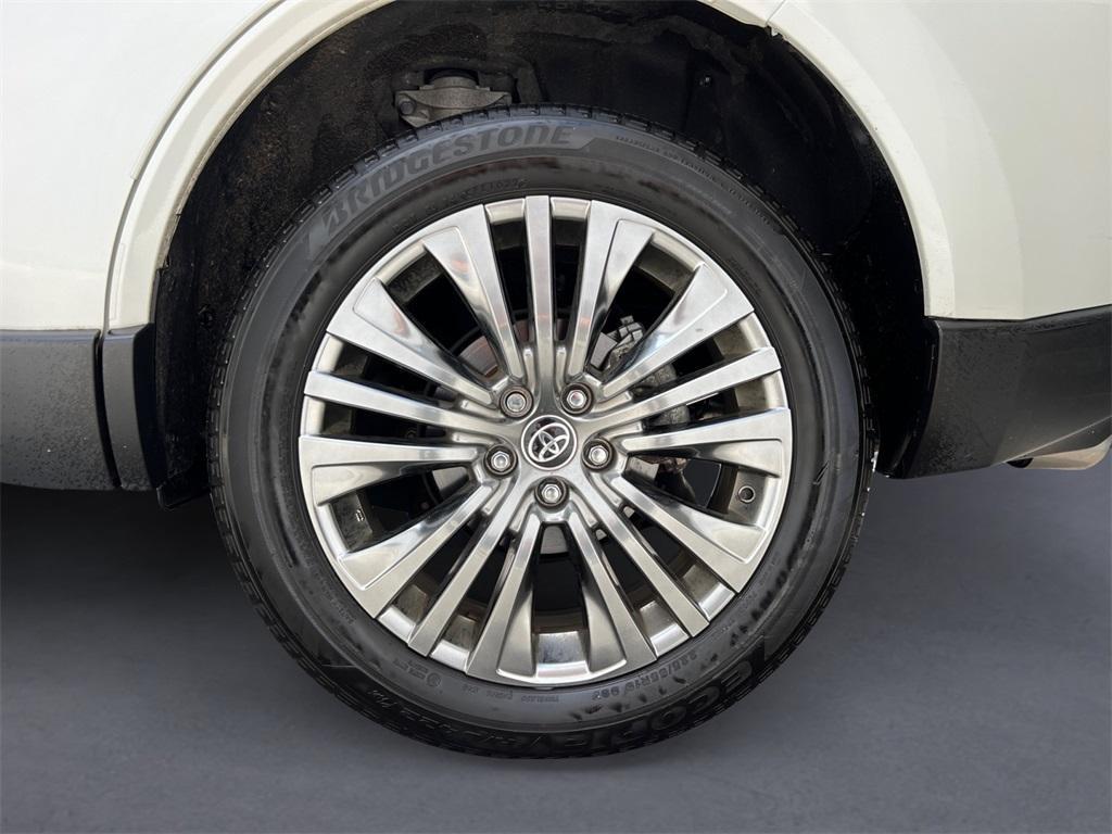 used 2022 Toyota Venza car, priced at $31,900