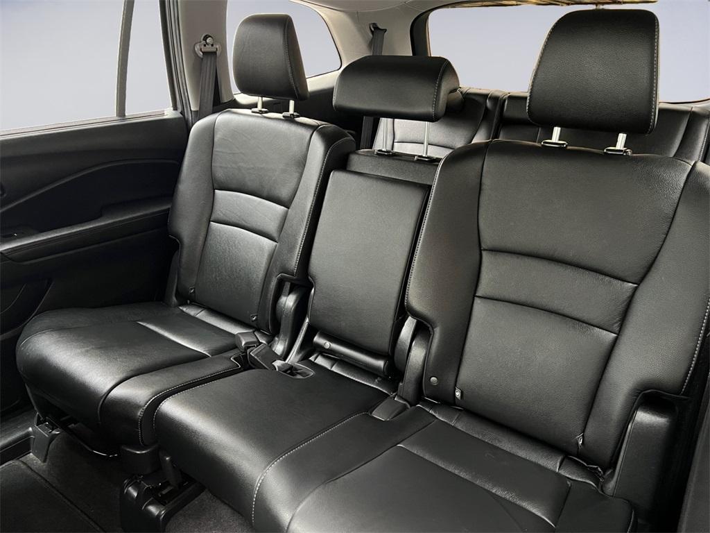 used 2022 Honda Pilot car, priced at $30,958