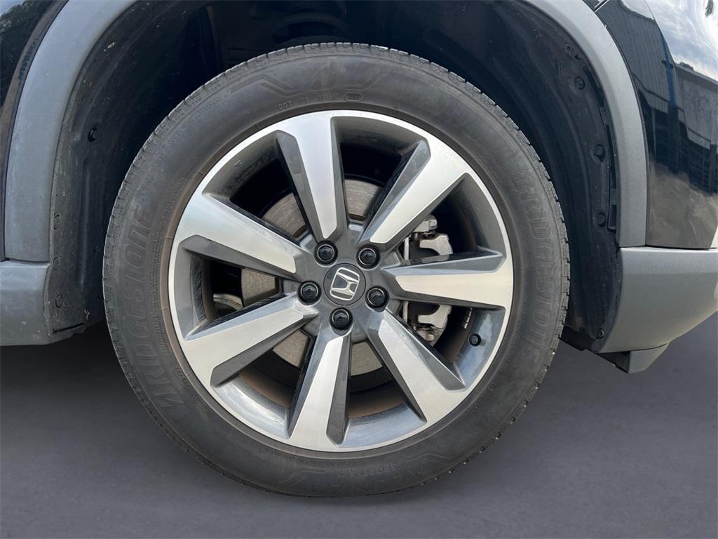 used 2023 Honda Pilot car, priced at $41,655