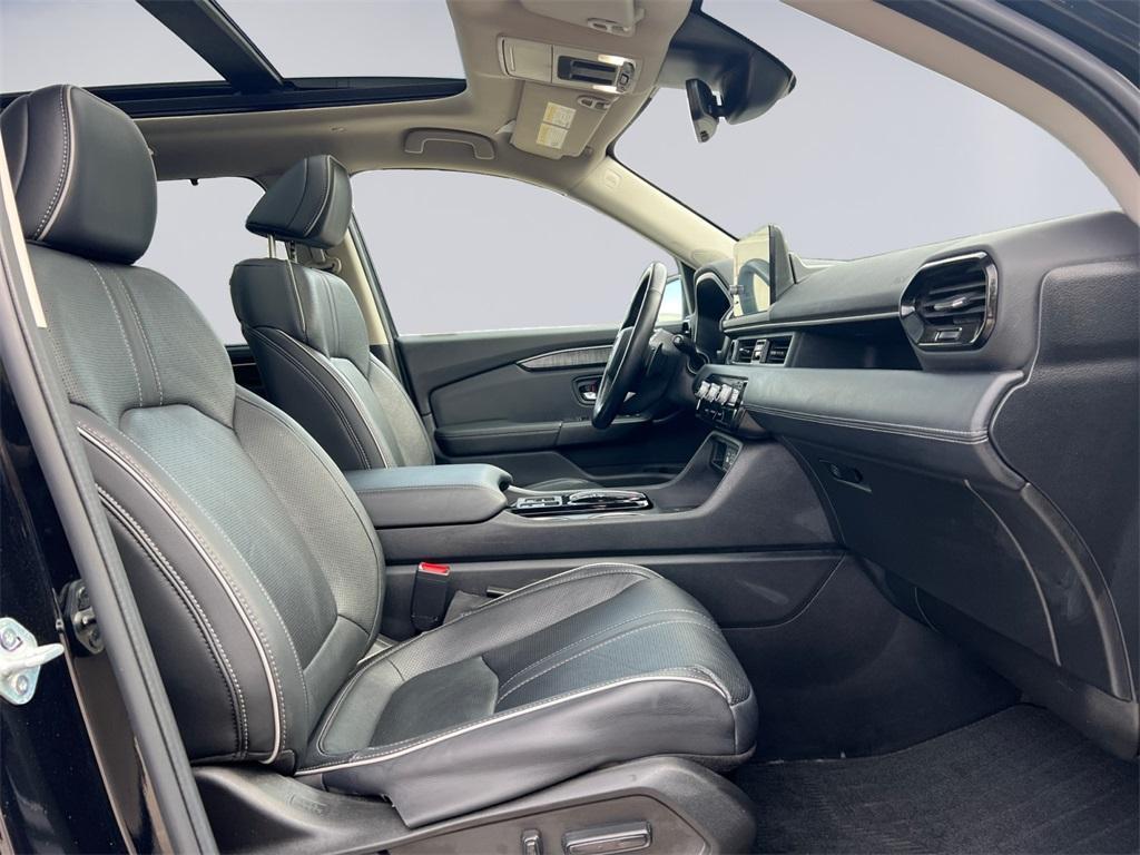 used 2023 Honda Pilot car, priced at $41,655
