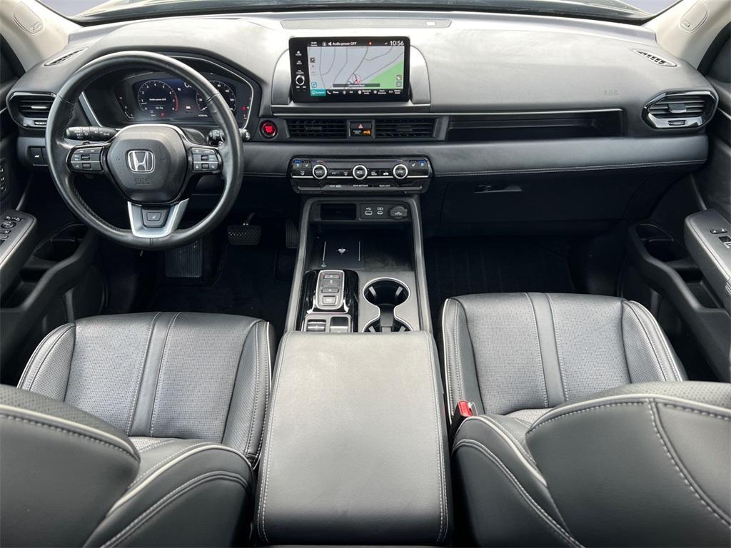used 2023 Honda Pilot car, priced at $41,655
