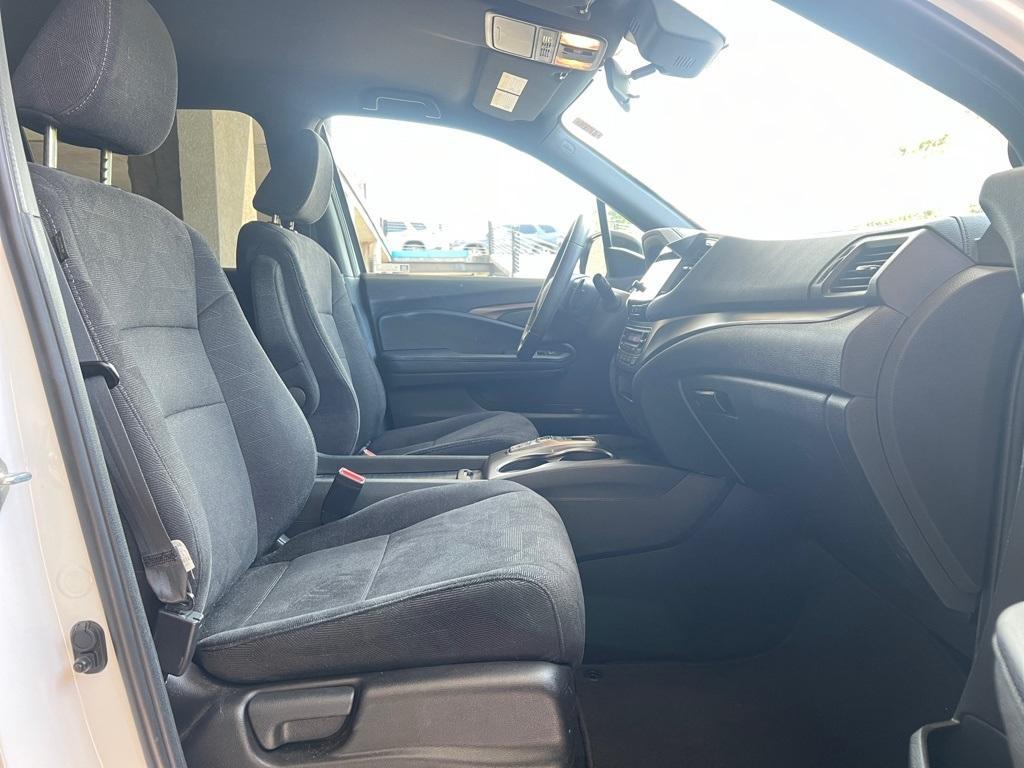 used 2022 Honda Pilot car, priced at $28,374