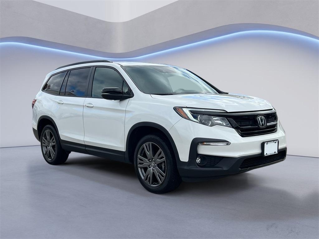 used 2022 Honda Pilot car, priced at $27,578