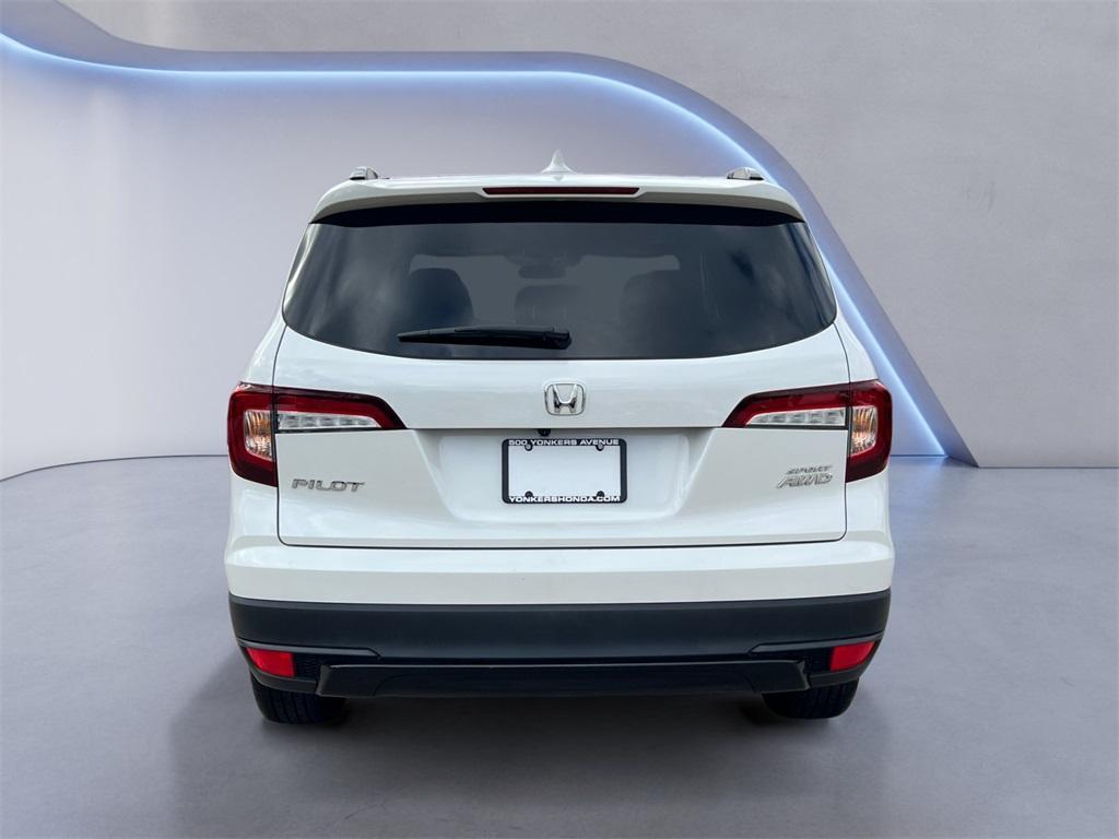 used 2022 Honda Pilot car, priced at $27,578
