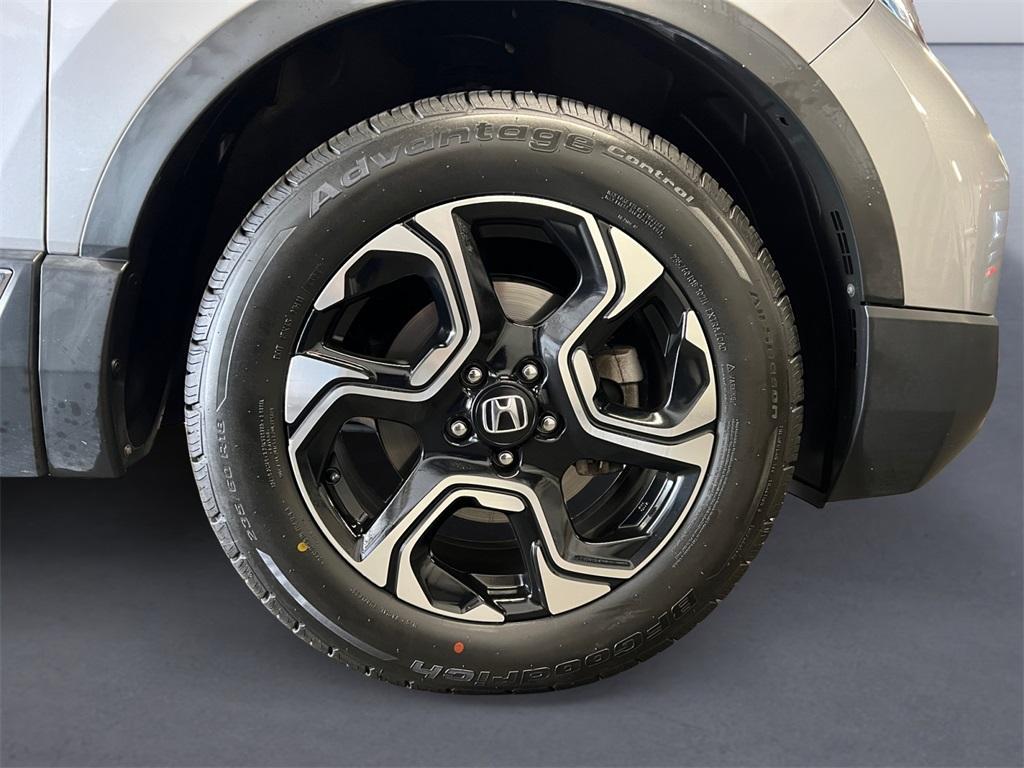 used 2017 Honda CR-V car, priced at $22,888