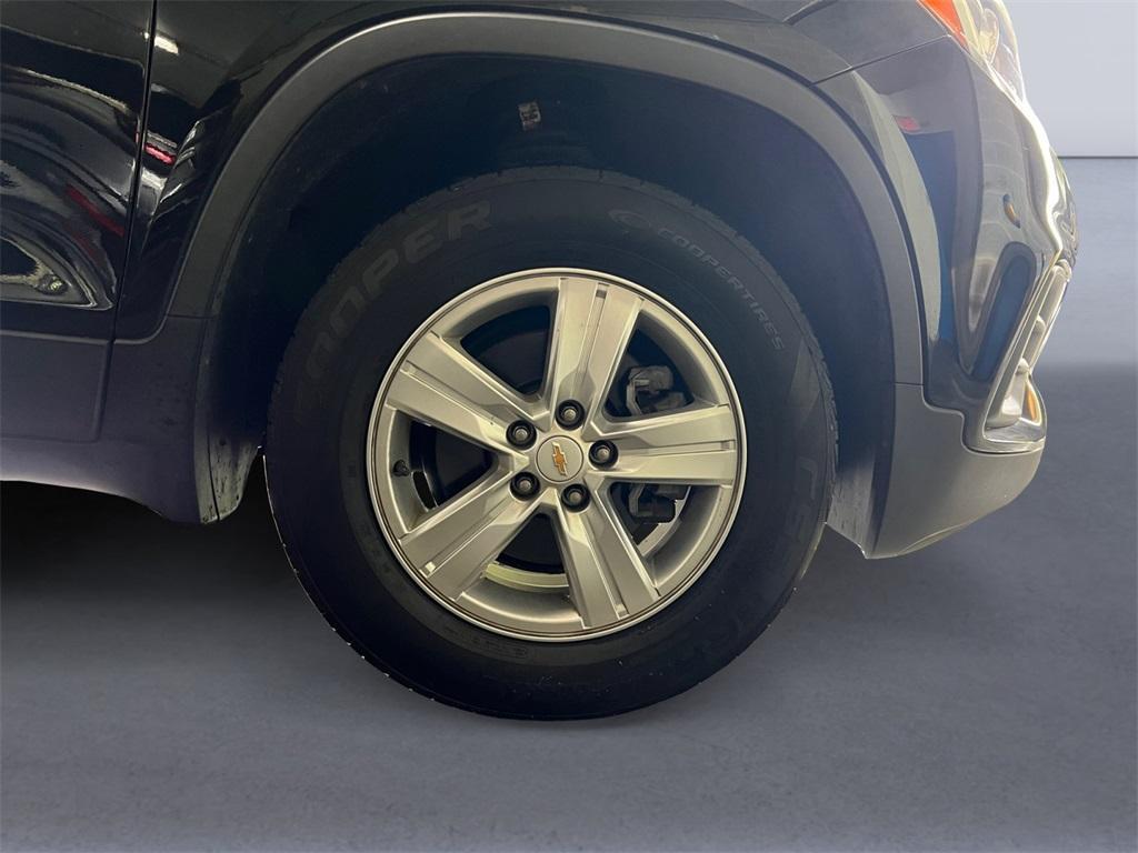 used 2020 Chevrolet Trax car, priced at $9,888