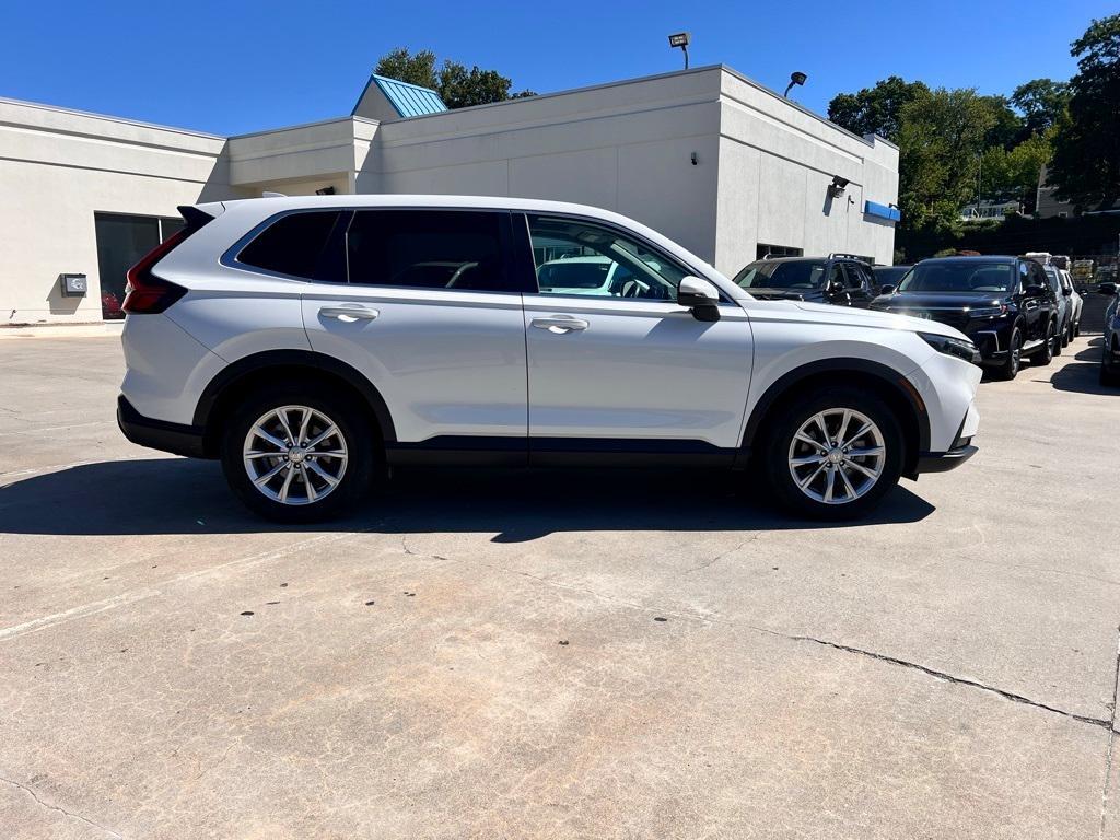 used 2023 Honda CR-V car, priced at $28,998