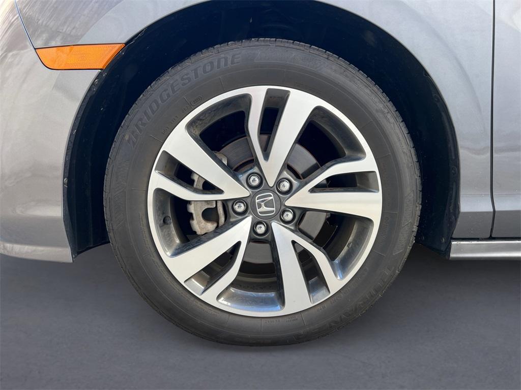used 2023 Honda Odyssey car, priced at $39,732
