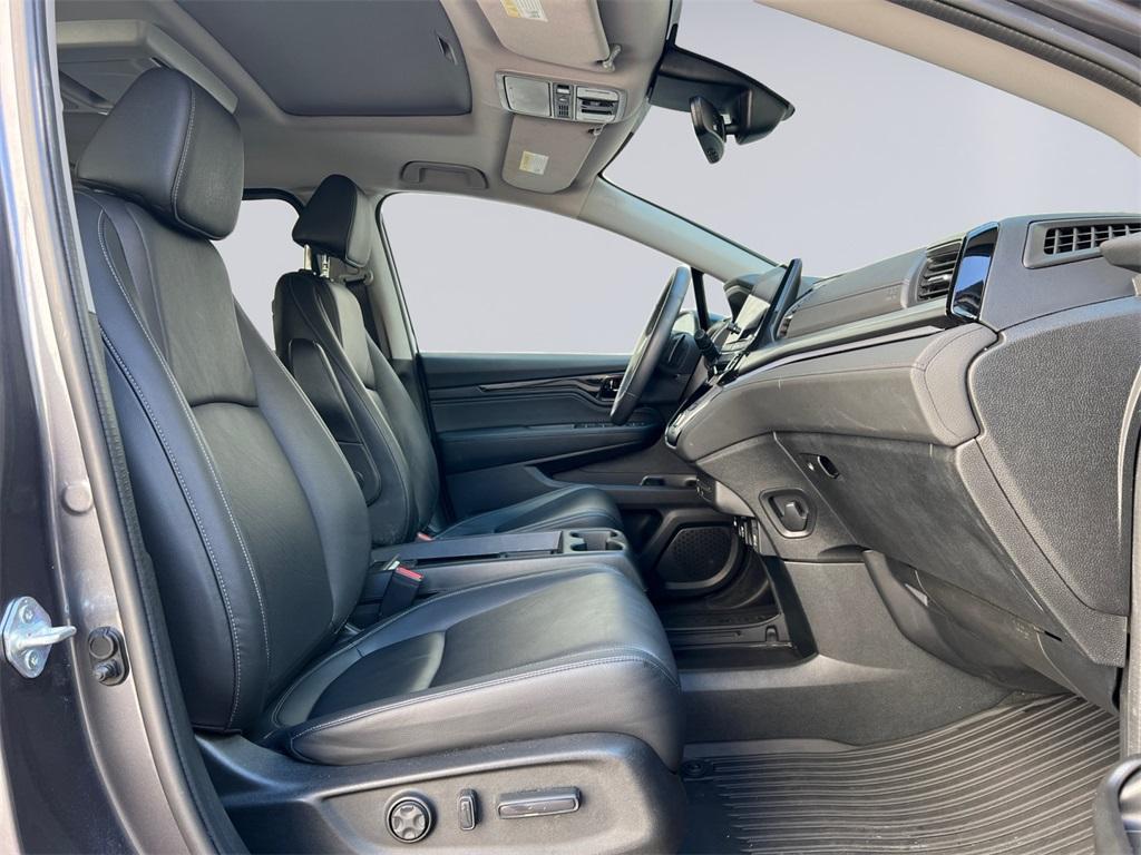 used 2023 Honda Odyssey car, priced at $39,732