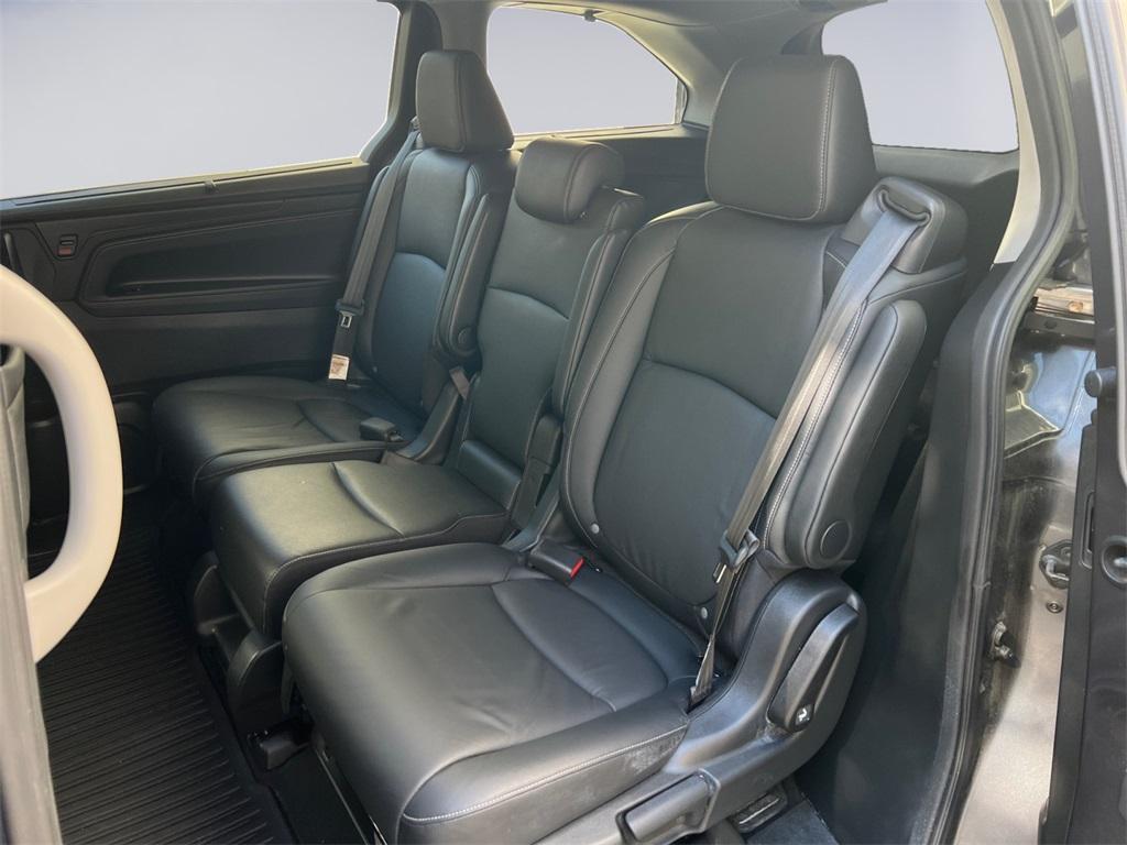 used 2023 Honda Odyssey car, priced at $39,732