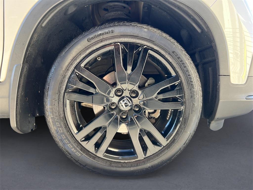 used 2022 Honda Pilot car, priced at $28,675