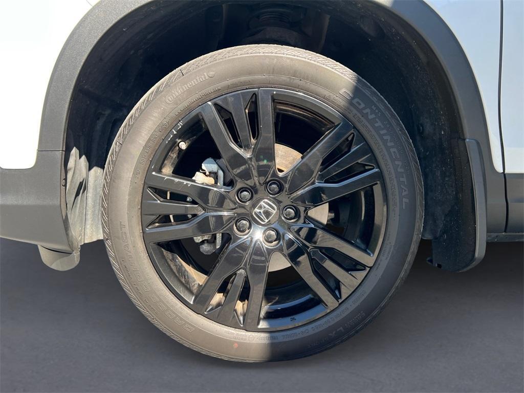 used 2021 Honda Pilot car, priced at $28,774