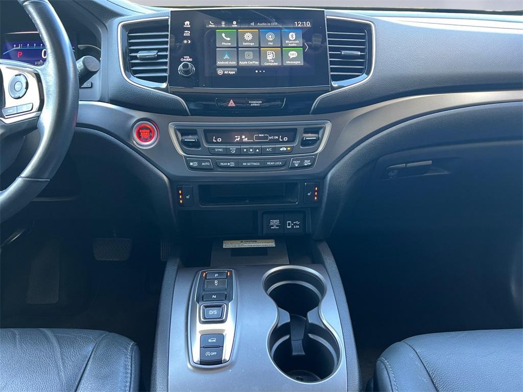 used 2021 Honda Pilot car, priced at $28,774
