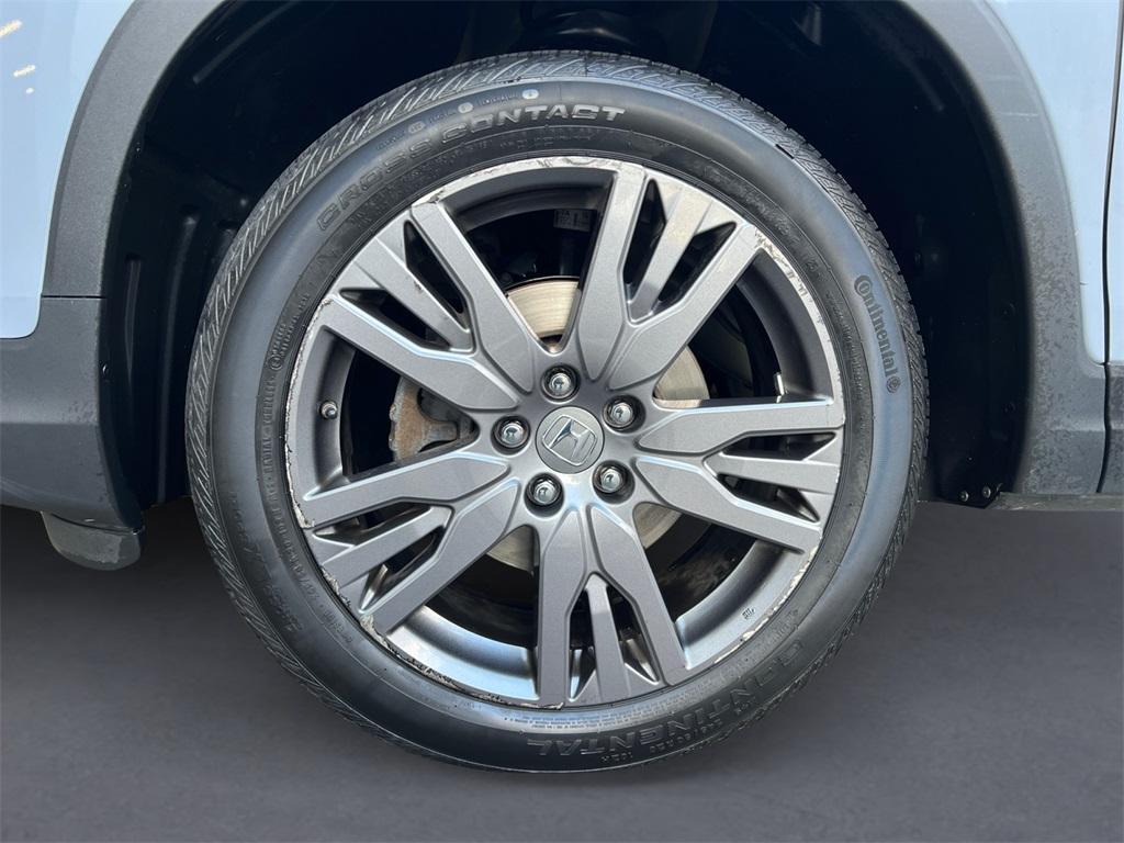 used 2022 Honda Pilot car, priced at $22,749