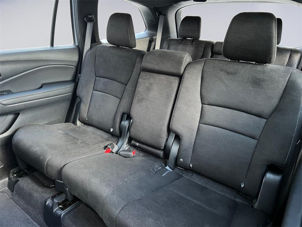 used 2022 Honda Pilot car, priced at $22,749