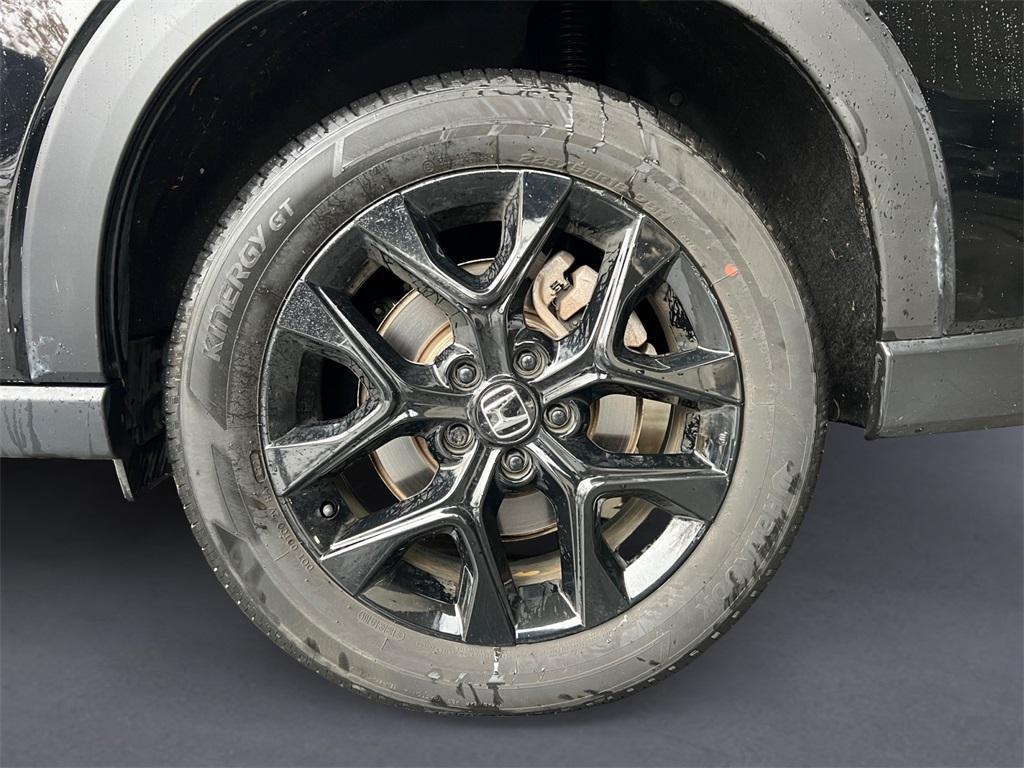 used 2023 Honda HR-V car, priced at $22,876