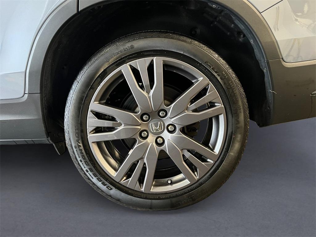 used 2022 Honda Pilot car, priced at $29,332