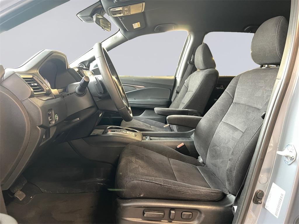 used 2022 Honda Pilot car, priced at $29,332