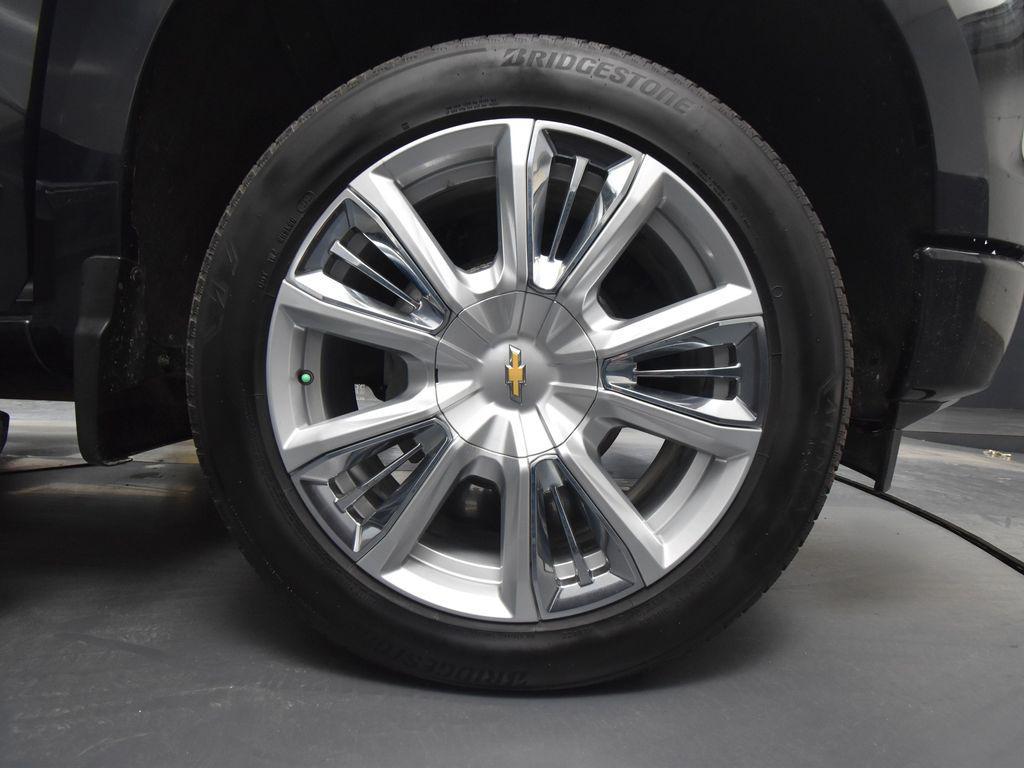 used 2024 Chevrolet Silverado 1500 car, priced at $52,493